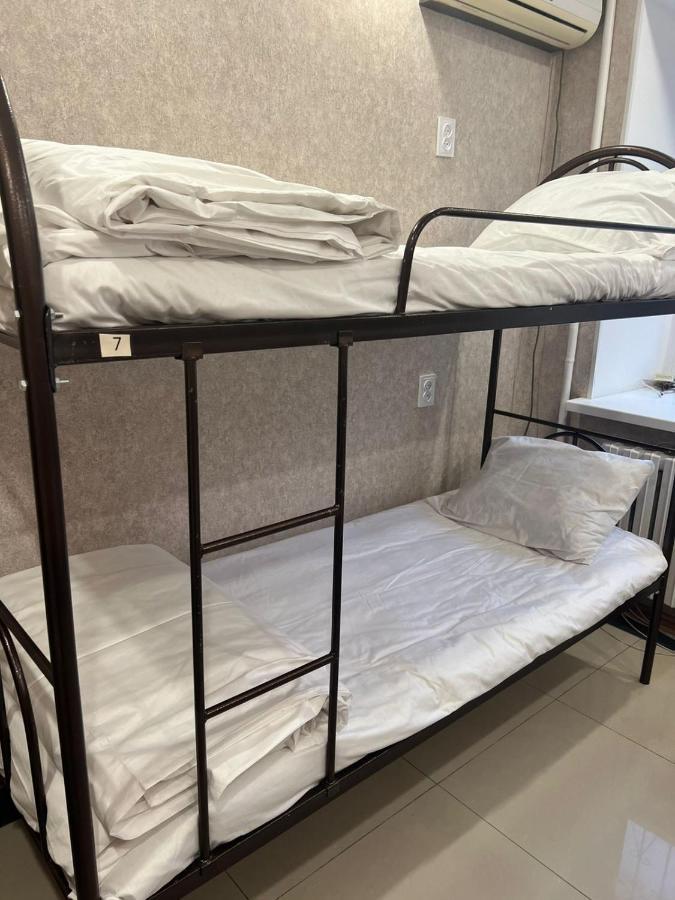 Лайт Хостел Astana Ngoại thất bức ảnh
